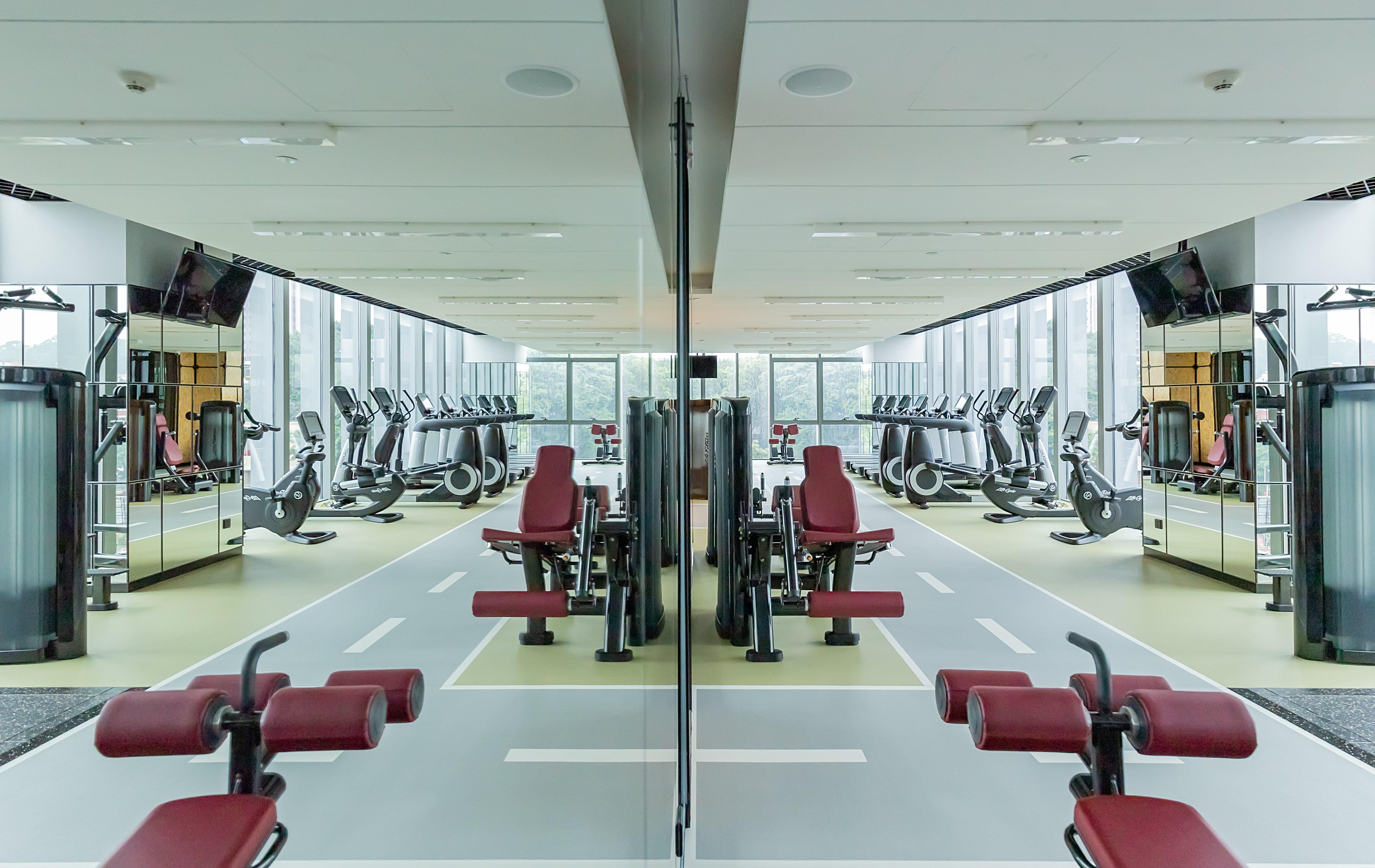 Holiday Inn Guangzhou South Lake Hotel - Ideal For Business & Leisure Extérieur photo