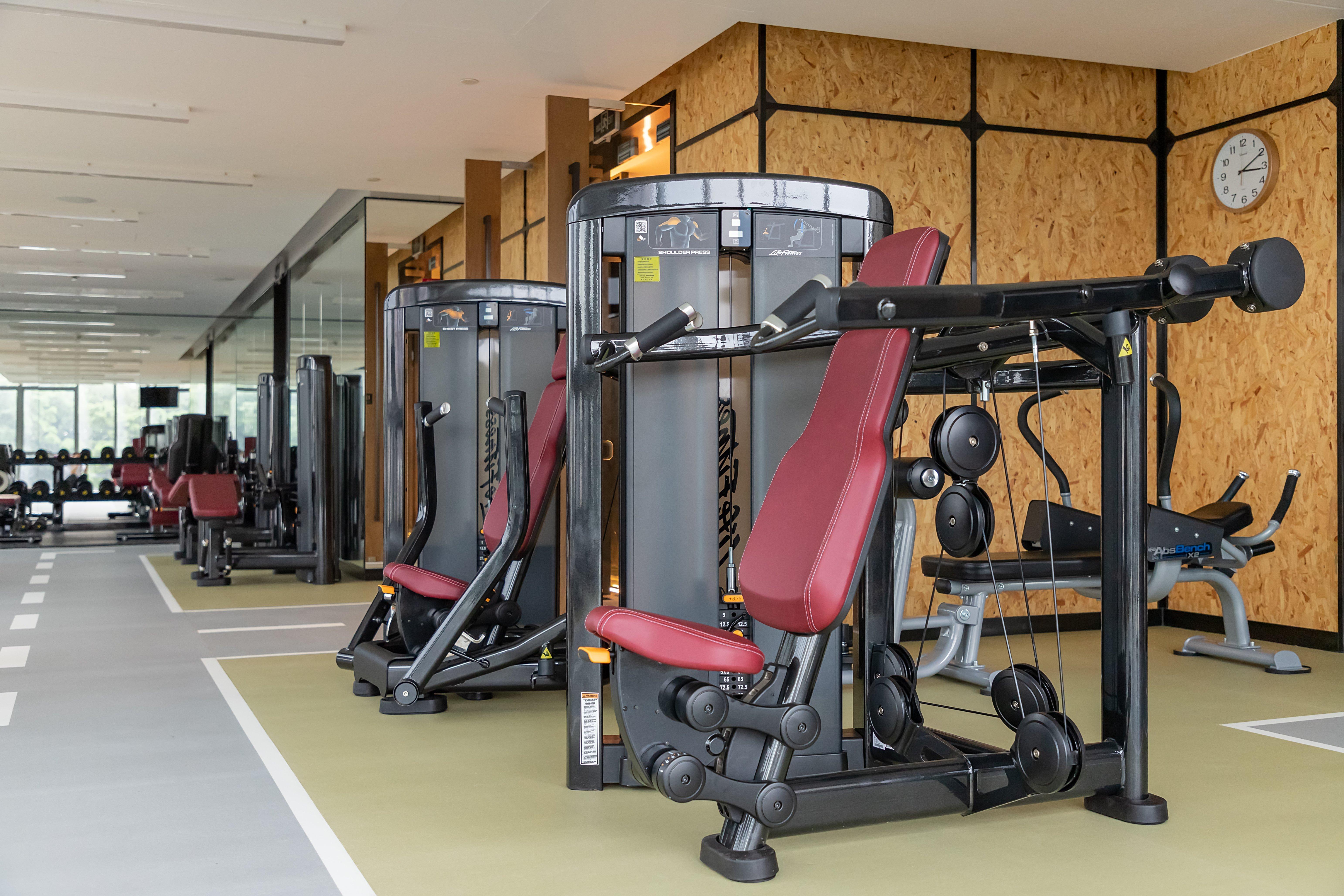 Holiday Inn Guangzhou South Lake Hotel - Ideal For Business & Leisure Extérieur photo